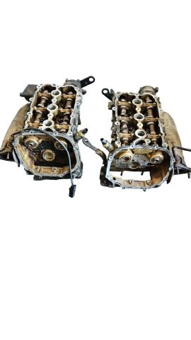 AUDİ A4 3.2 FSİ AUK SİLİNDİR KAPAĞI