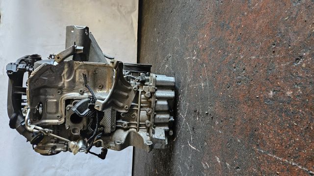 SKODA FABİA 1.0 TSİ DKR MOTOR