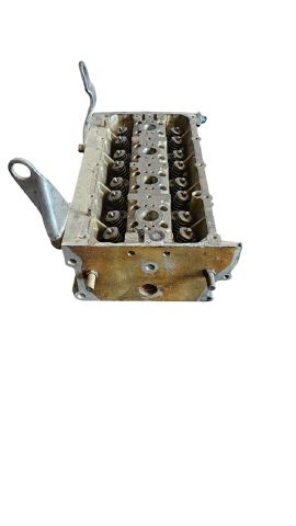 VOLKSWAGEN GOLF 1.6 FSİ BLF SİLİNDİR KAPAĞI