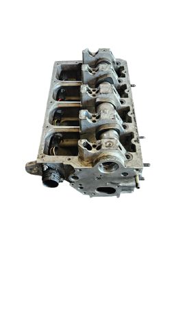 VOLKSWAGEN JETTA 1.9 TDİ BKC BXE SİLİNDİR KAPAĞI